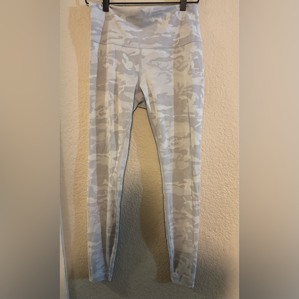 Lululemon Wunder Under High-Rise Luxtreme Gray Camo Leggings